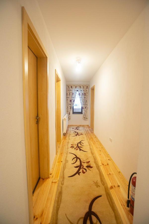 Livada Amely Hotel Gales ภายนอก รูปภาพ