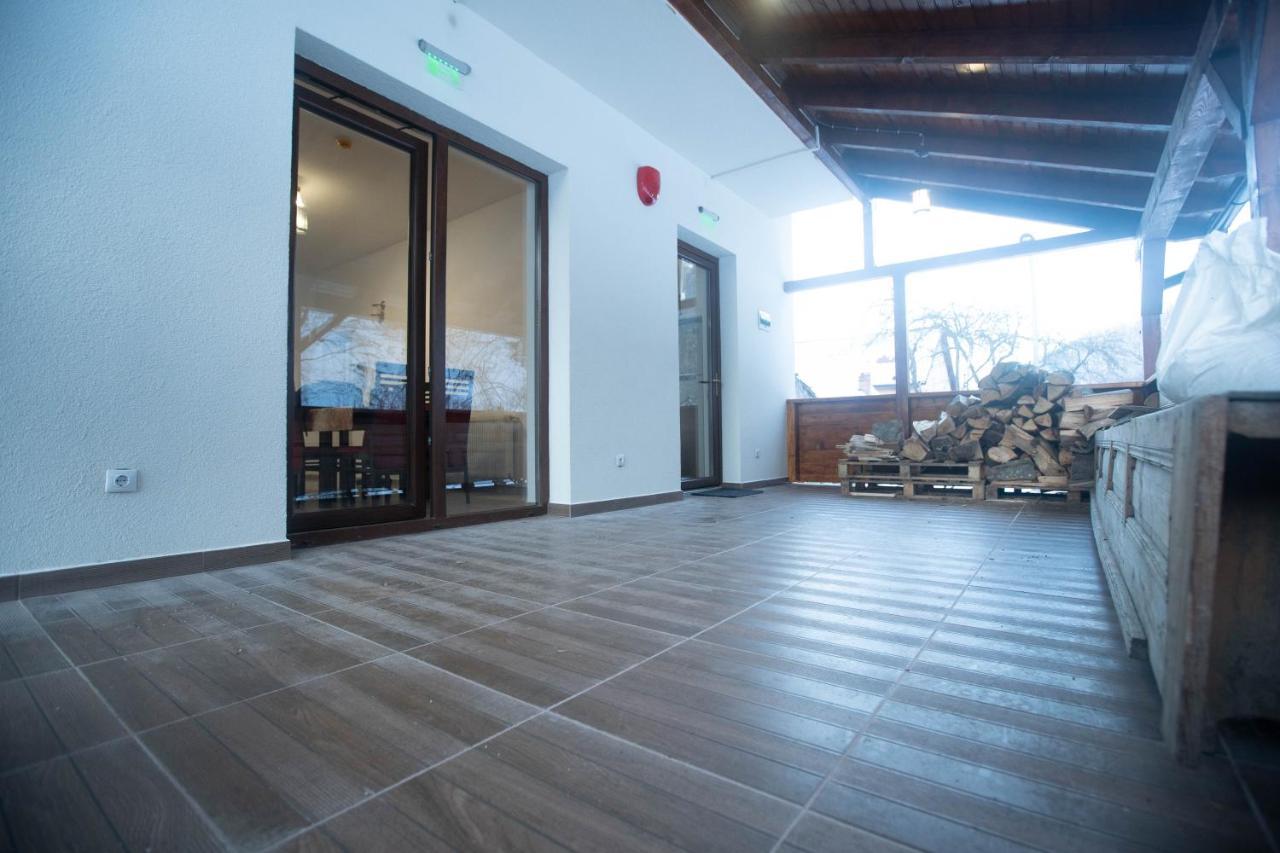 Livada Amely Hotel Gales ภายนอก รูปภาพ