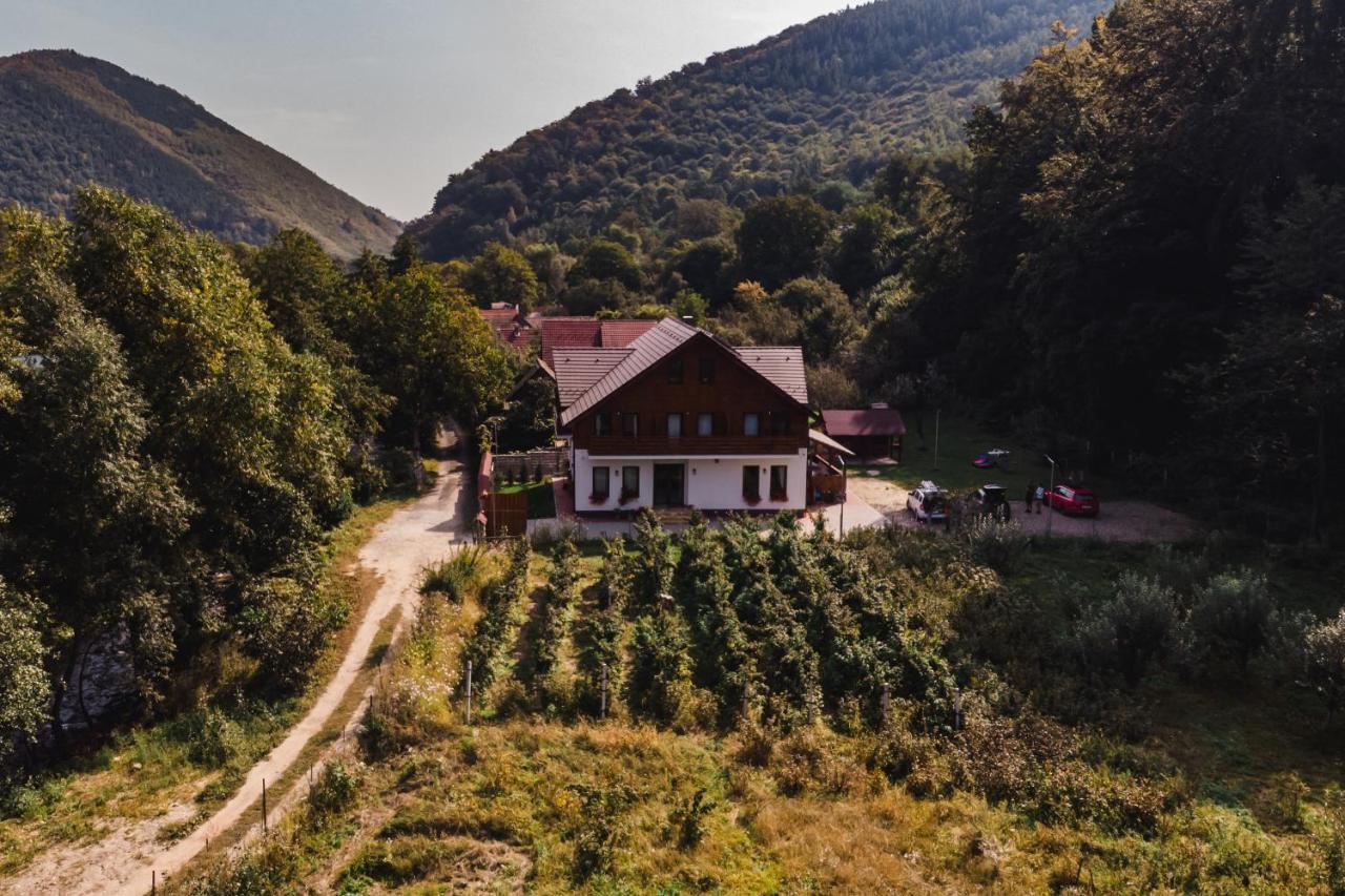 Livada Amely Hotel Gales ภายนอก รูปภาพ