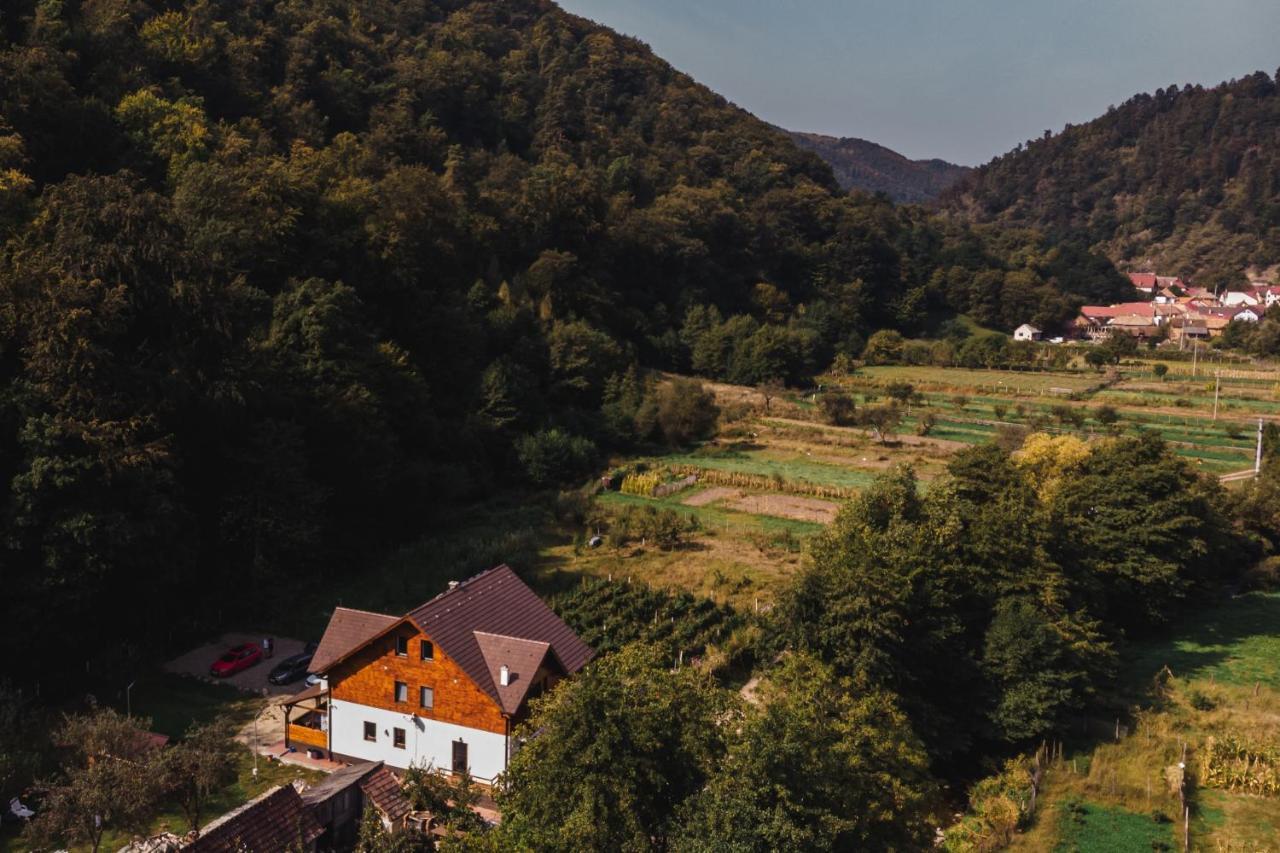 Livada Amely Hotel Gales ภายนอก รูปภาพ