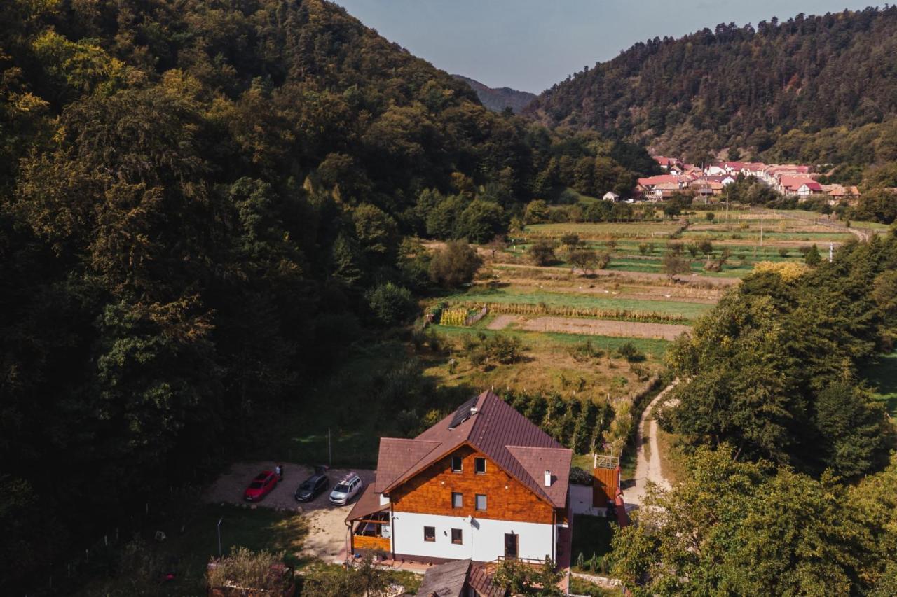 Livada Amely Hotel Gales ภายนอก รูปภาพ