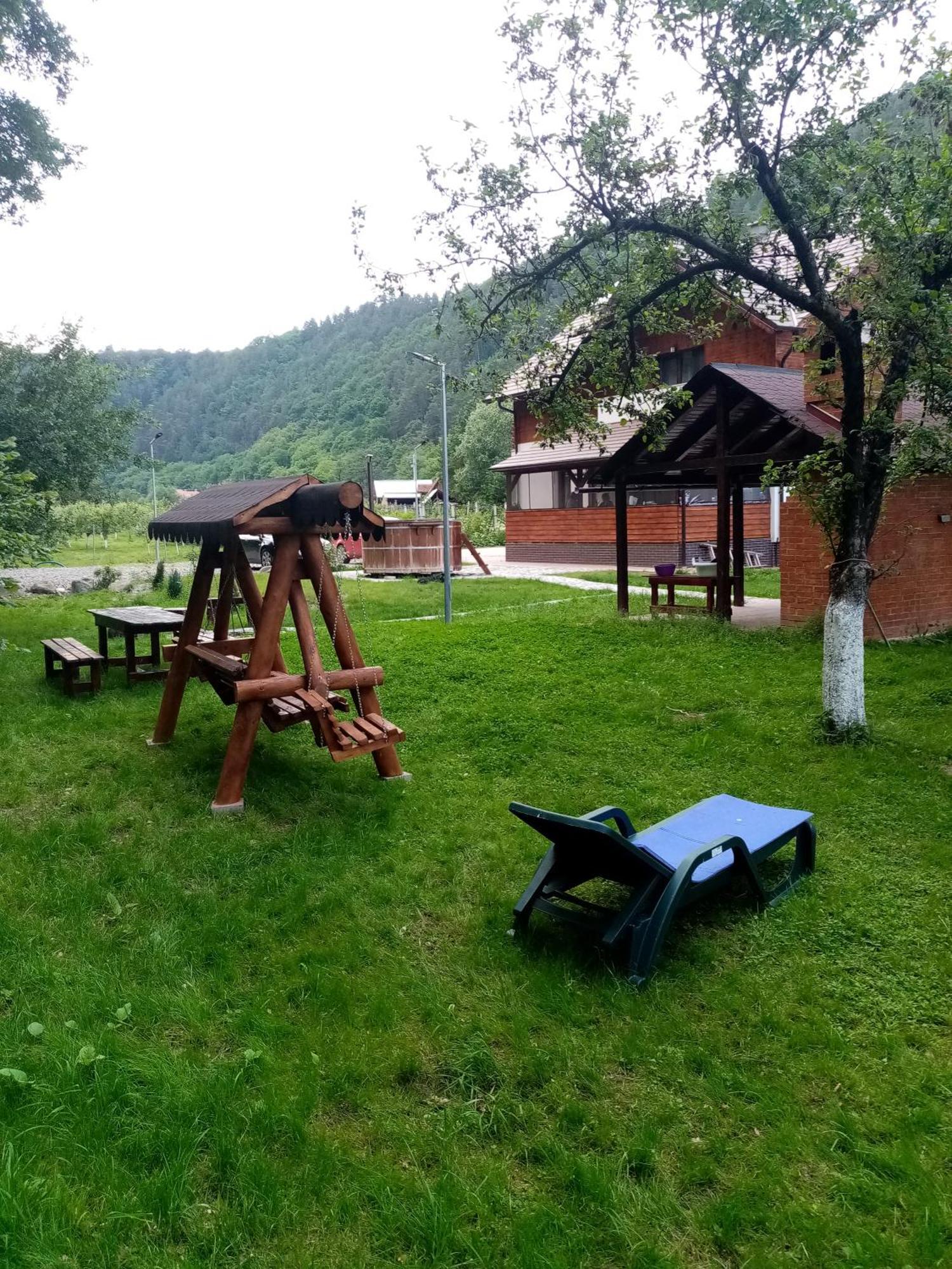 Livada Amely Hotel Gales ภายนอก รูปภาพ